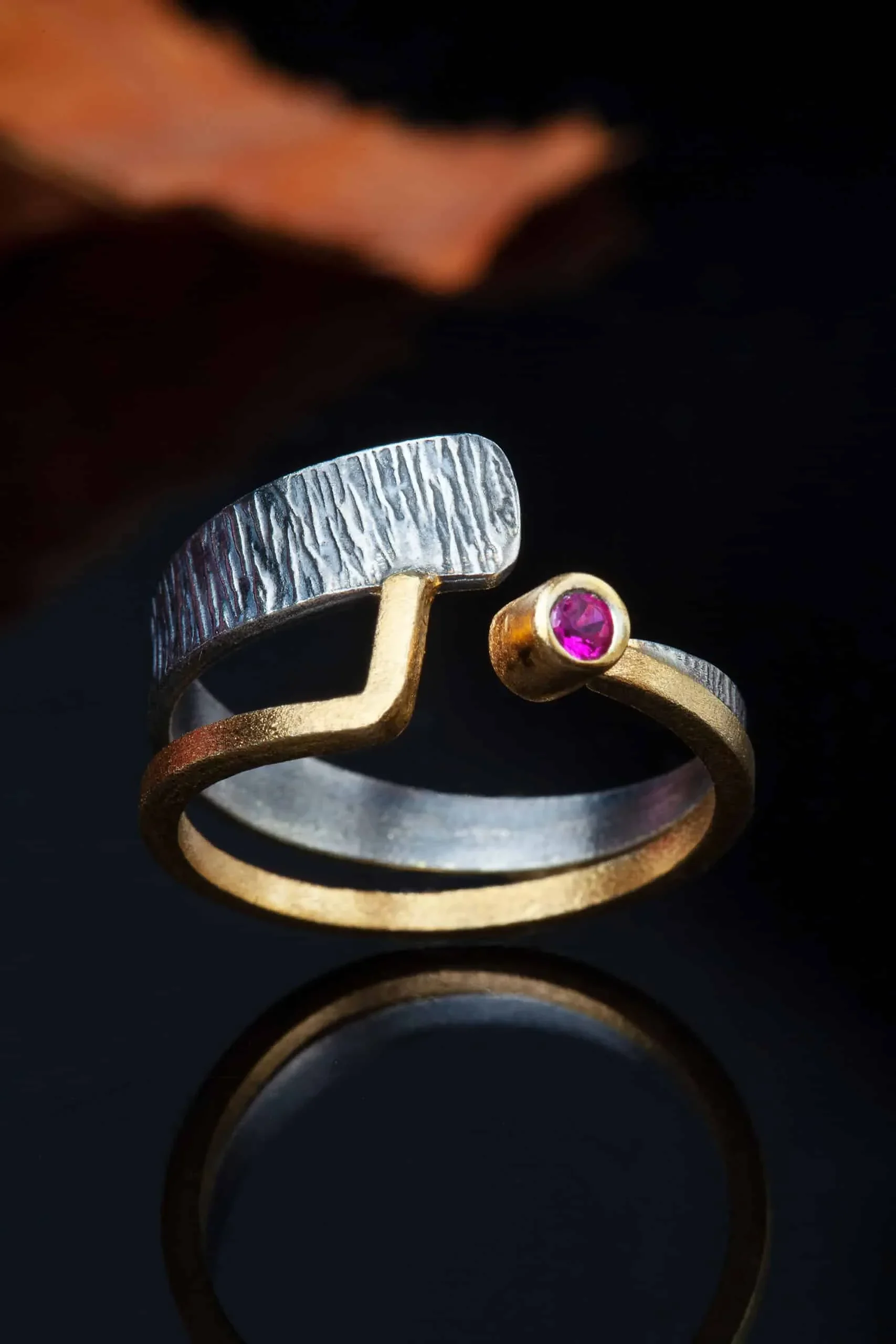 Handmade Jewellery | Silver textured ring with pink zircon gallery 3