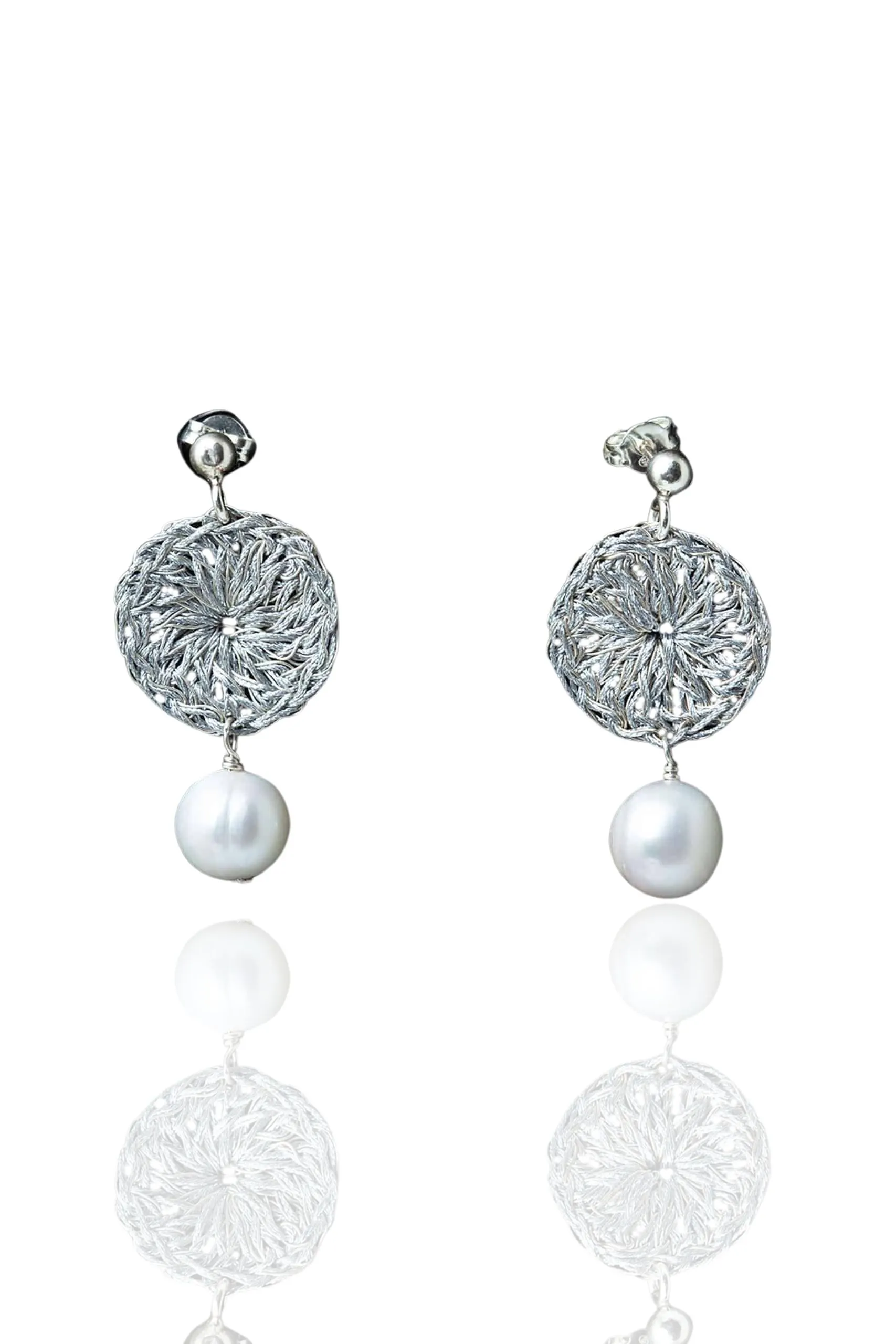 Handmade Jewellery | Crochet knit silver earrings with pearls main