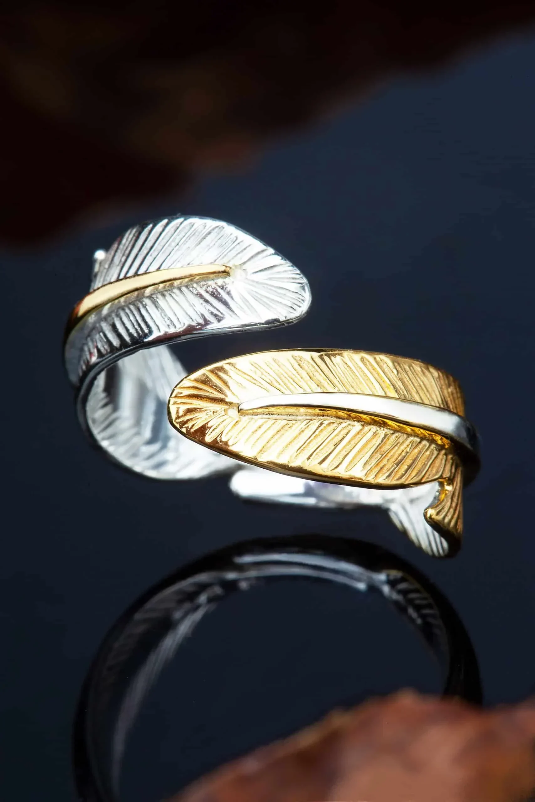 Χειροποίητα κοσμήματα | Ασημένιο δαχτυλίδι φτερά με επιχρύσωση και επιπλατίνωση gallery 1