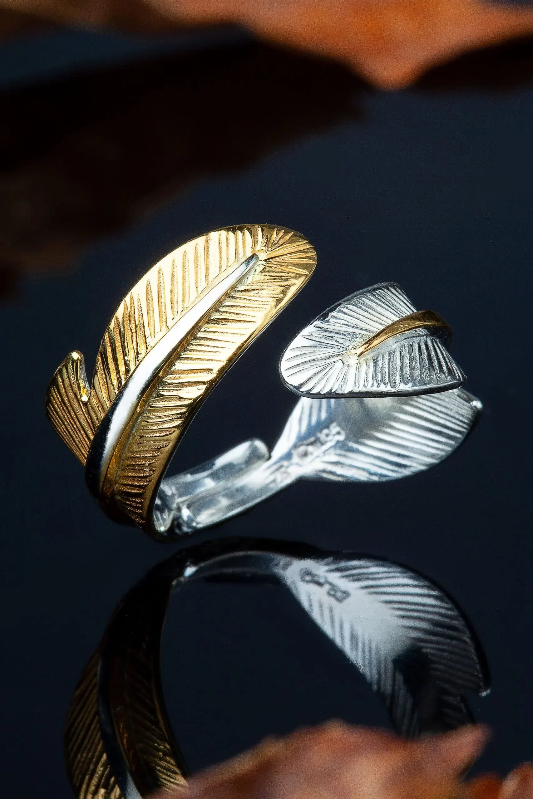 Χειροποίητα κοσμήματα | Ασημένιο δαχτυλίδι φτερά με επιχρύσωση και επιπλατίνωση gallery 2