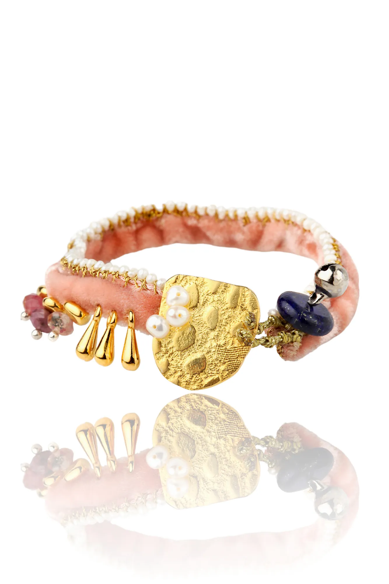 Handmade Jewellery | Gold plated silver bracelet with velvet and pearls main