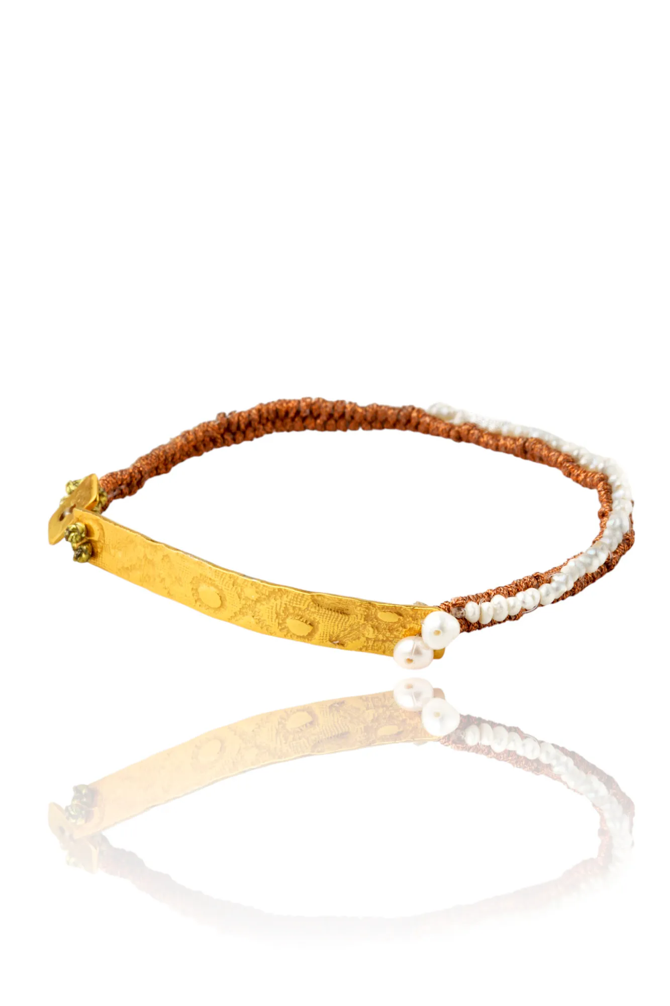 Handmade Jewellery | Woven bracelet with gold plated silver and pearls main